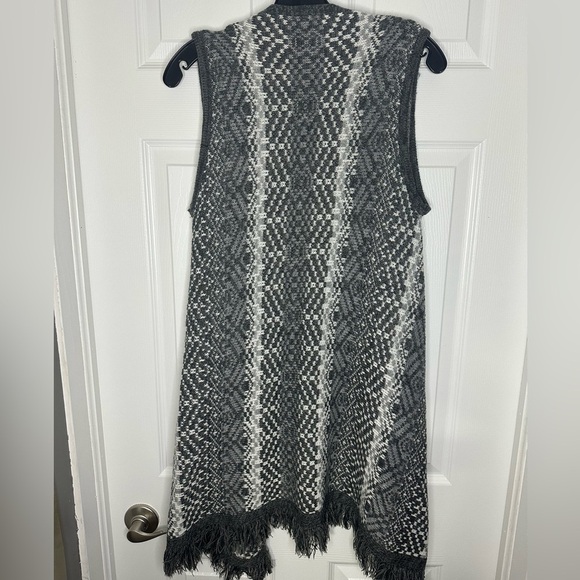 Rickis Fringe Trim Sweater Vest Size M/L - Picture 2 of 4